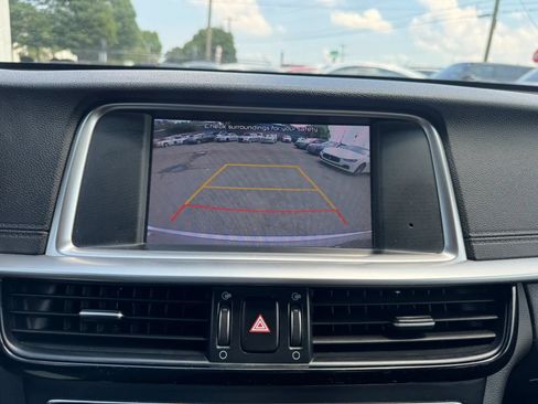 Used 2019 Kia Optima LX FWD image 18