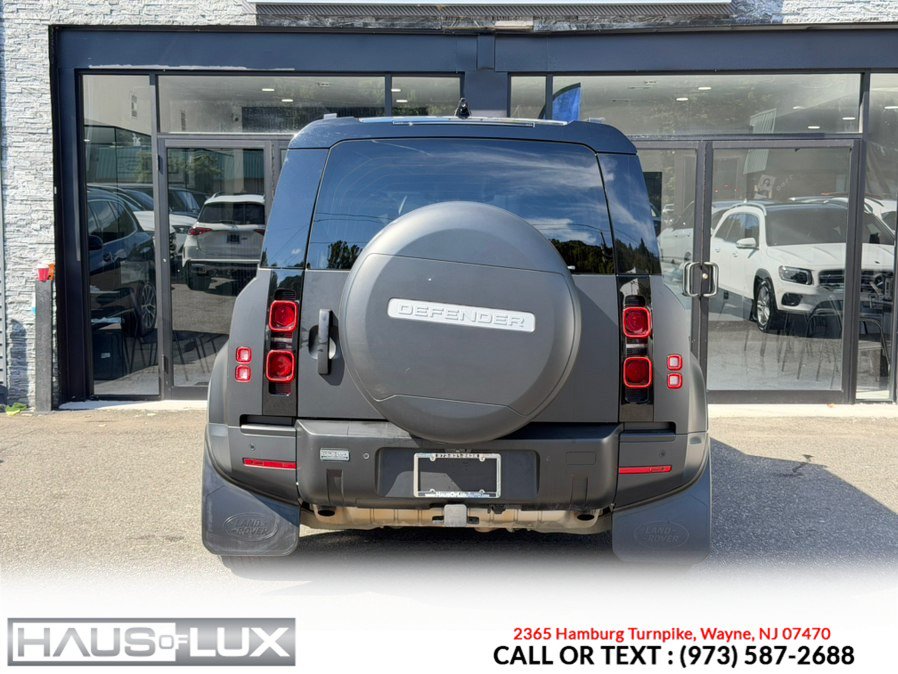 Used 2020 Land Rover Defender 110 SE AWD/4WD image 21