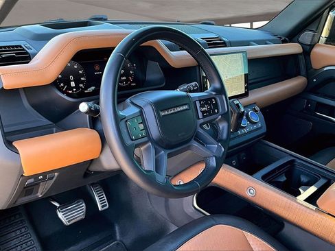 Used 2023 Land Rover Defender 110 X image 13