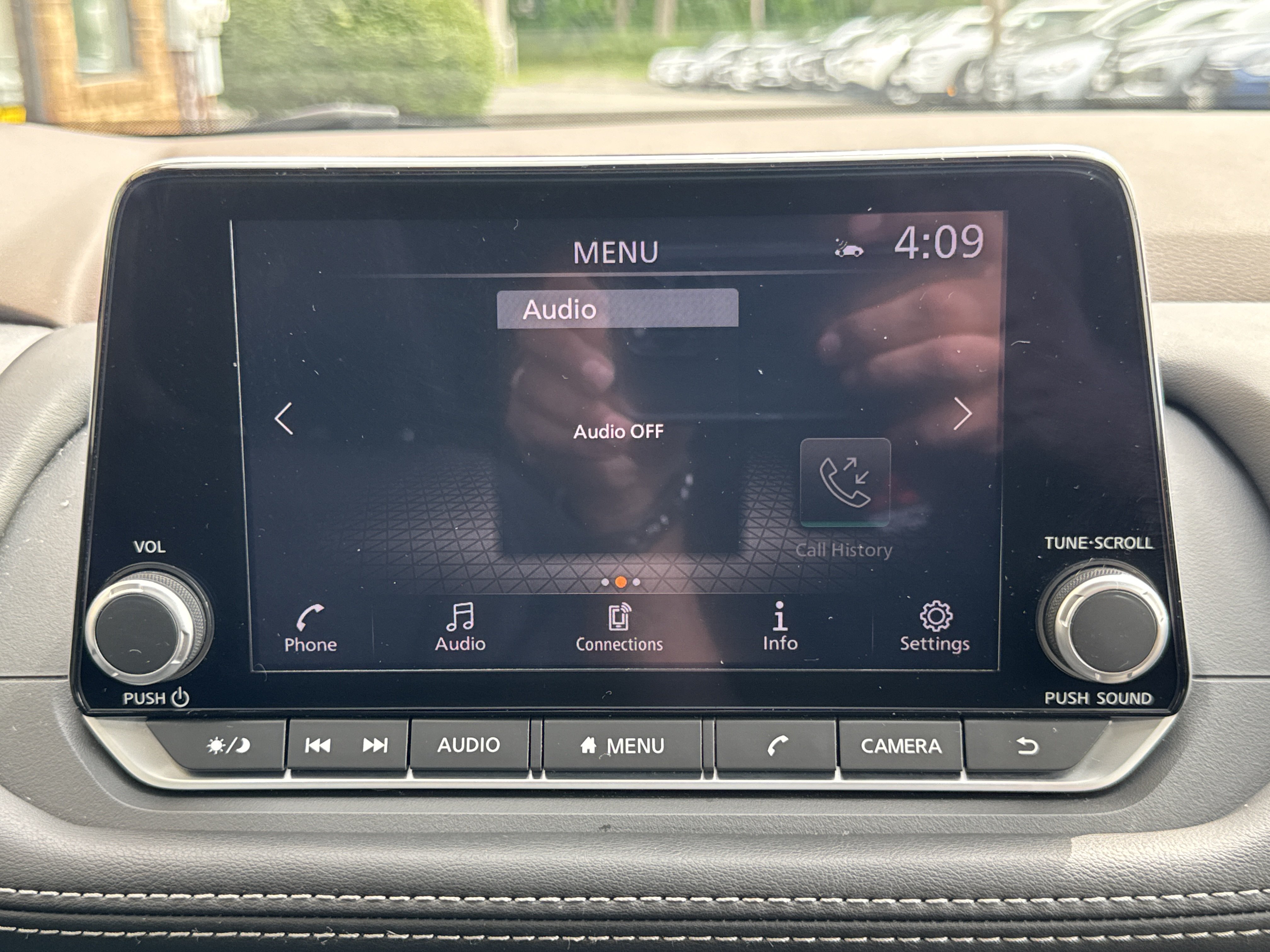 Used 2023 Nissan Rogue SV w/ SV Premium B Package AWD/4WD image 6