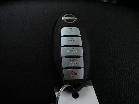 Used 2023 Nissan Maxima SV w/ Floor Mat Group image 29