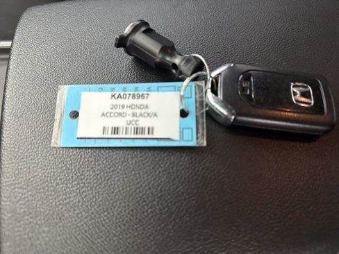 Certified 2019 Honda Accord Sport image 34