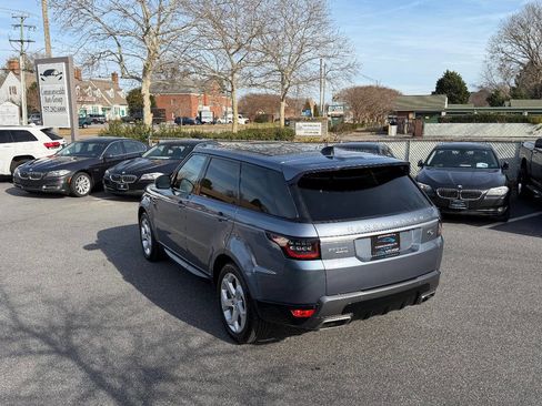 Used 2018 Land Rover Range Rover Sport HSE image 8