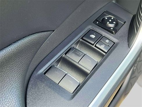 Certified 2023 Toyota RAV4 SE image 22