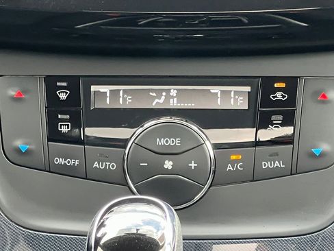 Used 2018 Nissan Sentra SR w/ SR Midnight Edition Package image 4