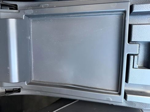 Used 2021 Subaru Outback Limited image 27