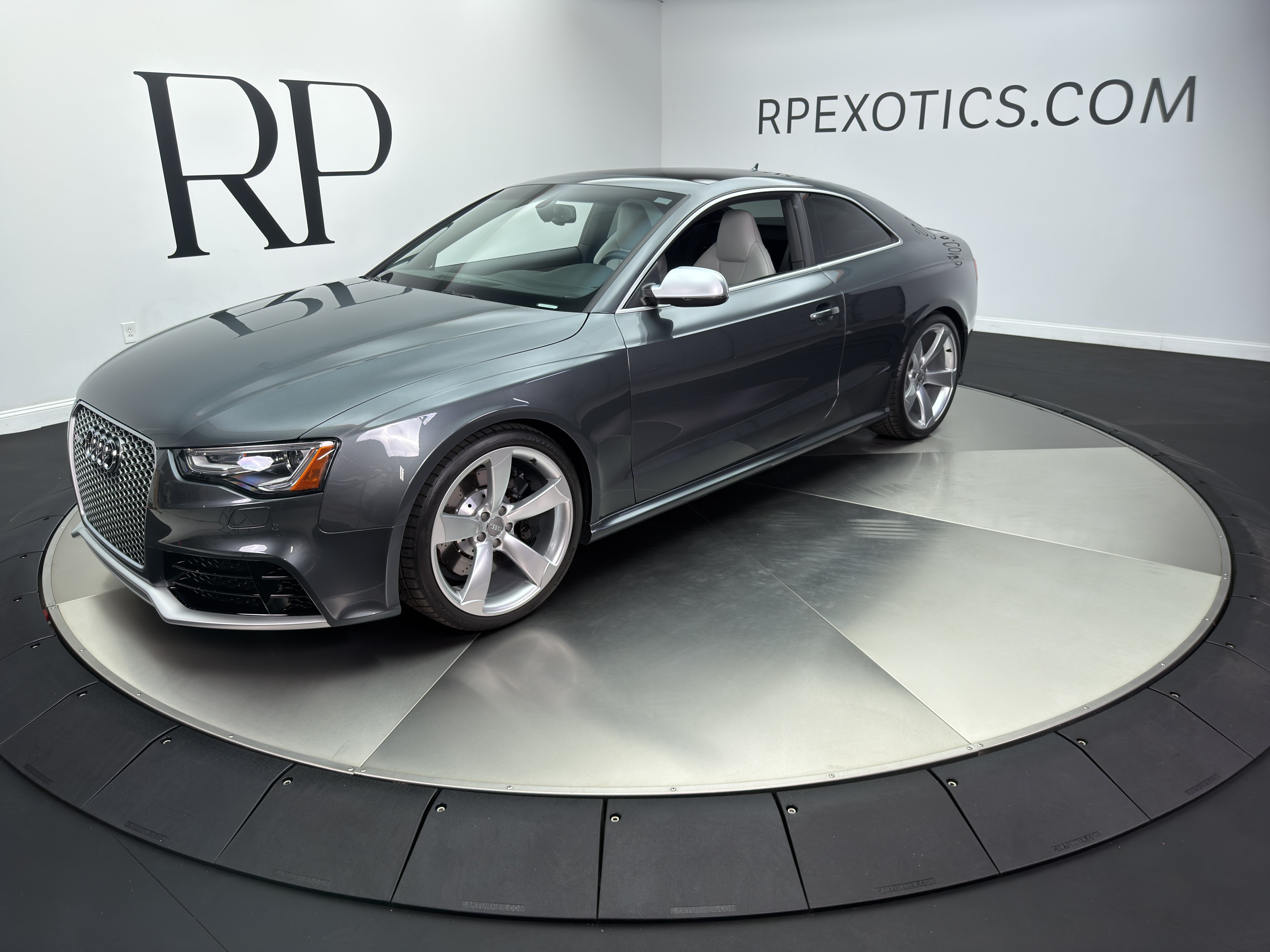 Used 2013 Audi RS 5 Coupe AWD/4WD image 1