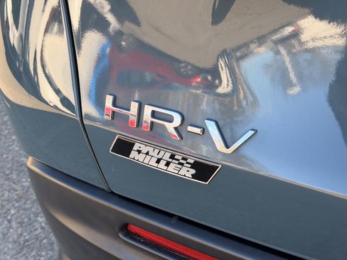 Certified 2023 Honda HR-V LX image 26