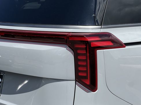 New 2026 Kia Carnival SX Prestige FWD image 14