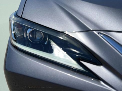 Used 2020 Lexus ES 350 w/ Premium Package FWD image 26