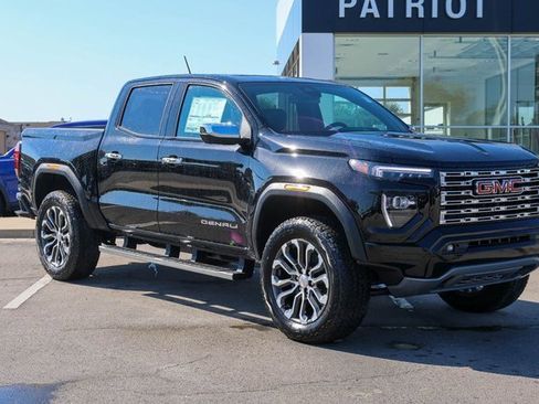 New 2026 GMC Canyon Denali image 1