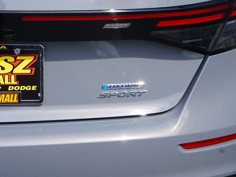 Used 2023 Honda Accord Sport image 8