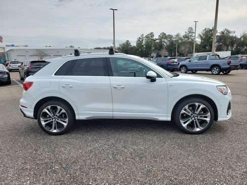 Used 2020 Audi Q3 2.0T Prestige w/ Prestige Package image 7