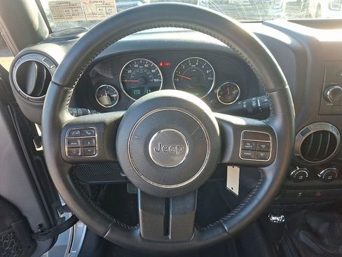 Used 2018 Jeep Wrangler Sport image 17