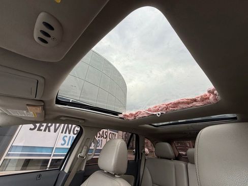 Used 2013 Ford Edge Limited image 5