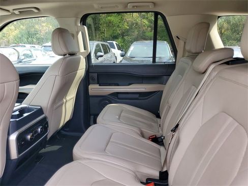 Used 2024 Ford Expedition Max Limited image 28