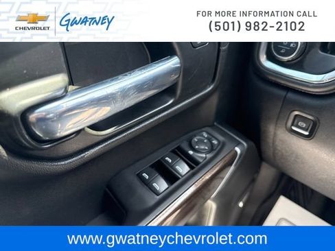 Used 2020 Chevrolet Silverado 1500 LT Trail Boss AWD/4WD image 19