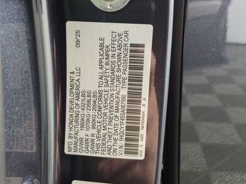 Certified 2025 Honda Accord SE image 29