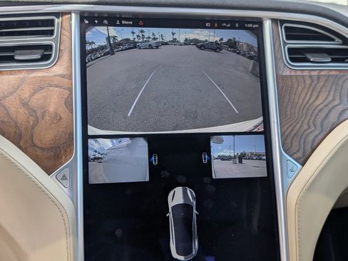 Used 2016 Tesla Model S 90D image 6