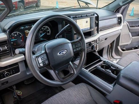 Used 2023 Ford F450 XLT w/ 360-Degree Camera Package image 16