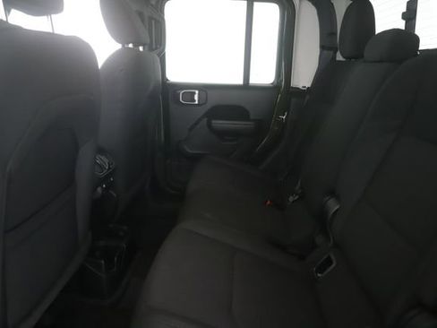 Used 2023 Jeep Gladiator Sport AWD/4WD image 26