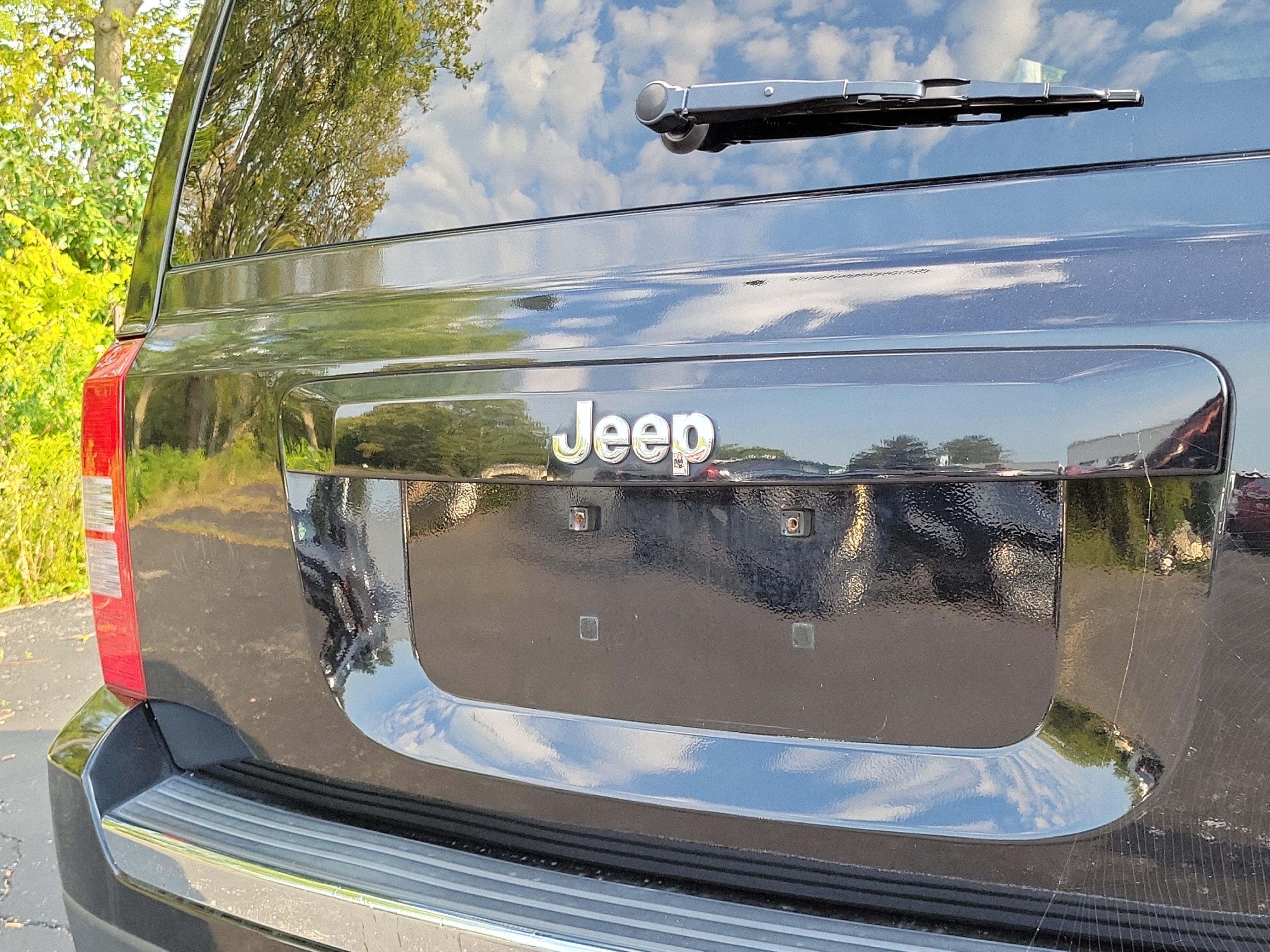 Used 2016 Jeep Patriot High Altitude FWD image 6