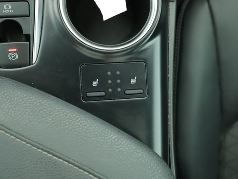 Used 2019 Toyota Camry XSE w/ Driver Assist Package FWD image 22