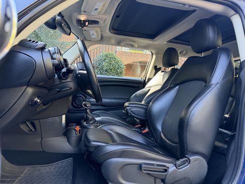 Used 2015 MINI Cooper 2-Door Hardtop image 21