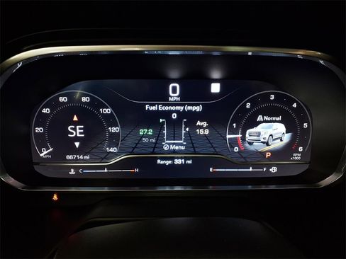 Used 2022 GMC Yukon XL SLE w/ Gmc Pro Safety Plus Package image 18