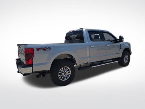 Used 2020 Ford F250 XLT w/ XLT Premium Package AWD/4WD image 3