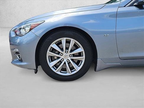 Used 2015 INFINITI Q50 Premium w/ Navigation Package RWD image 16
