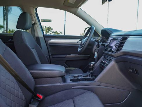 Used 2021 Volkswagen Atlas S image 17