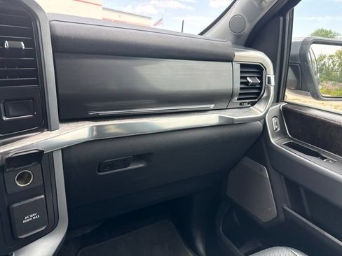 Used 2021 Ford F150 Lariat w/ Equipment Group 502A High AWD/4WD image 31