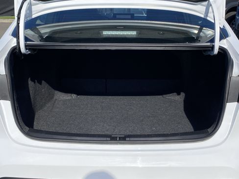 Certified 2025 Toyota Corolla LE image 21