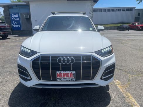 Used 2021 Audi Q5 2.0T Premium w/ Convenience Package AWD/4WD image 8