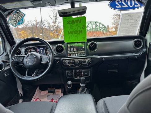 Certified 2022 Jeep Wrangler Unlimited Sport image 26