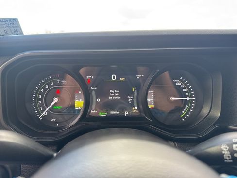 Used 2024 Jeep Wrangler Unlimited Rubicon 4xe image 22