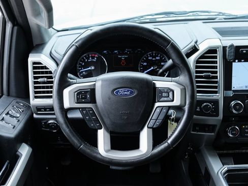 Used 2017 Ford F250 Lariat w/ FX4 Off-Road Package AWD/4WD image 45