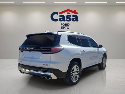 Used 2024 GMC Acadia Denali image 3