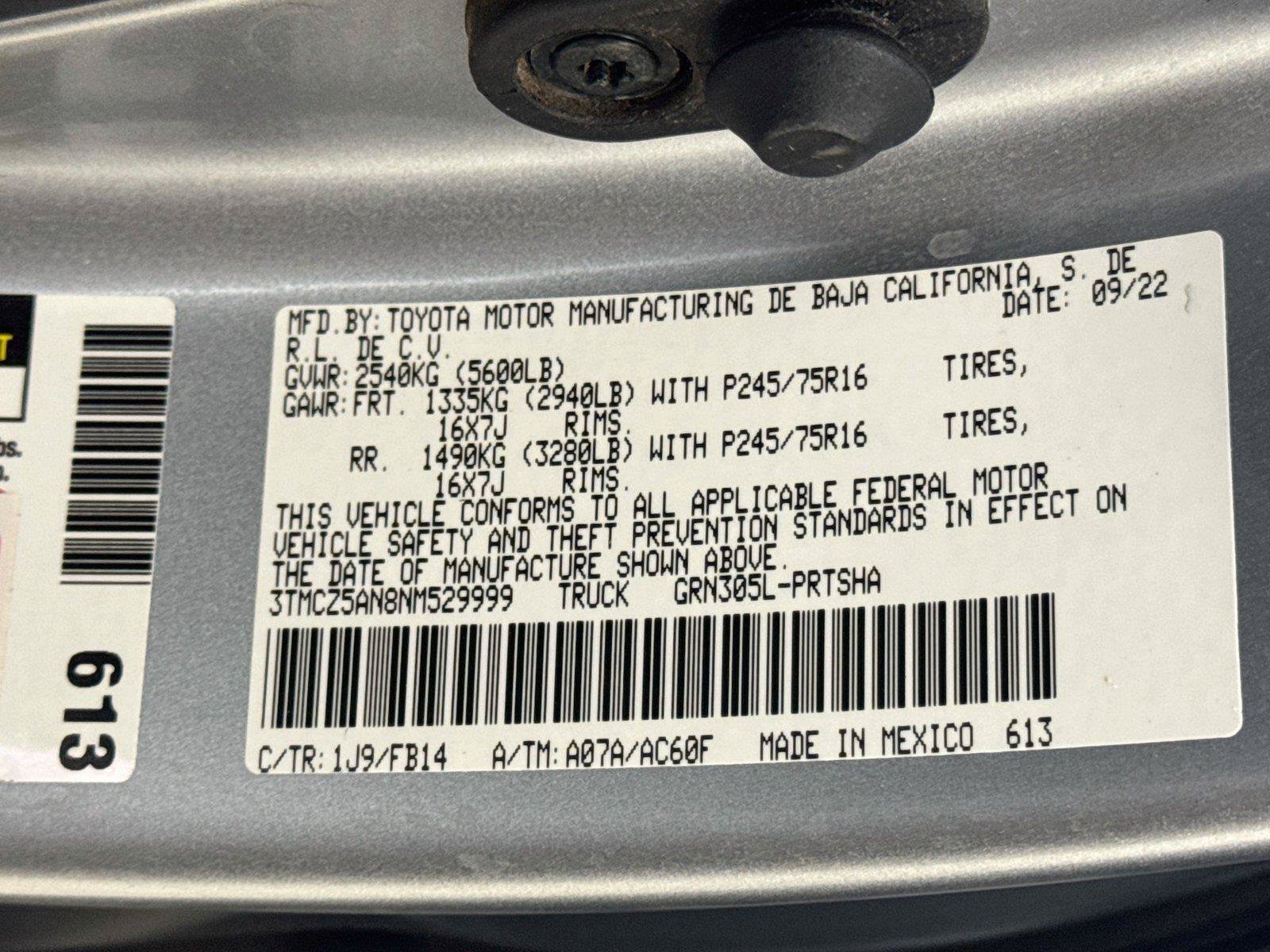 Used 2022 Toyota Tacoma SR AWD/4WD image 29
