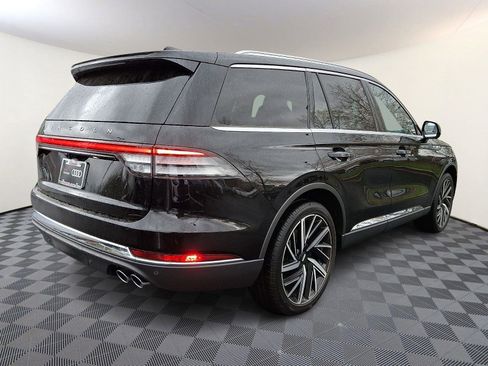 Used 2025 Lincoln Aviator Reserve w/ Equipment Group 201A AWD/4WD image 6