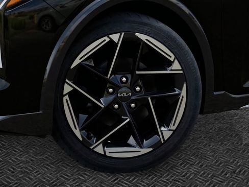 New 2026 Kia K4 GT-Line FWD image 9