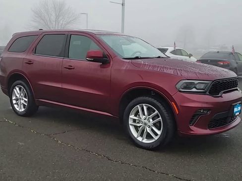 Used 2022 Dodge Durango GT image 2