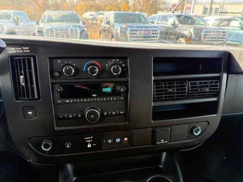 Used 2025 GMC Savana 2500 w/ Driver Convenience Package RWD image 18