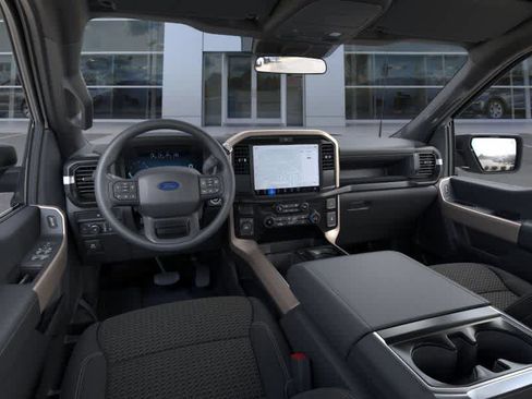 Used 2025 Ford F150 STX w/ Equipment Group 201A FX4 AWD/4WD image 9