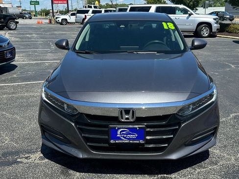 Used 2018 Honda Accord LX image 2