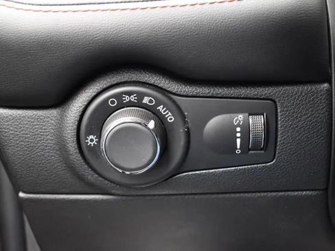 Used 2024 Dodge Durango GT AWD/4WD image 23