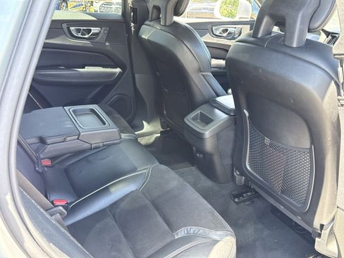 Used 2018 Volvo XC60 T6 R-Design w/ Convenience Package AWD/4WD image 24
