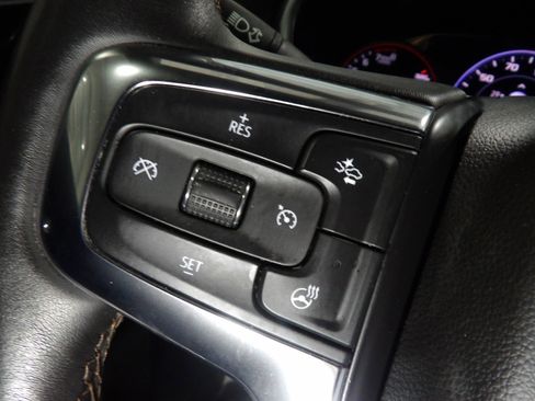 Used 2022 Chevrolet Blazer Premier w/ Enhanced Convenience Package AWD/4WD image 21