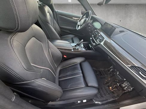 Used 2020 BMW 530i xDrive w/ Convenience Package AWD/4WD image 24